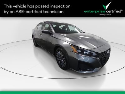 2024 Nissan Altima - Photo 1