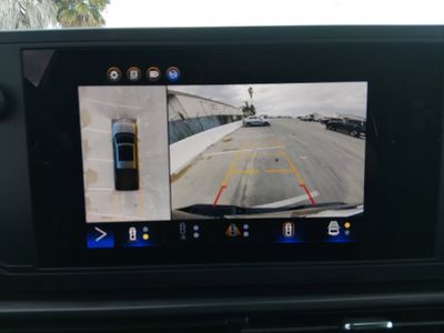 2024 Chevrolet Silverado EV - Photo 17