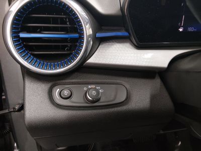 2024 Chevrolet Trax - Photo 13