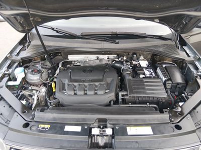 2024 Volkswagen Tiguan - Photo 9