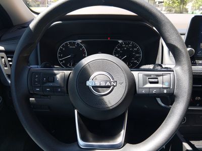 2023 Nissan Rogue - Photo 12