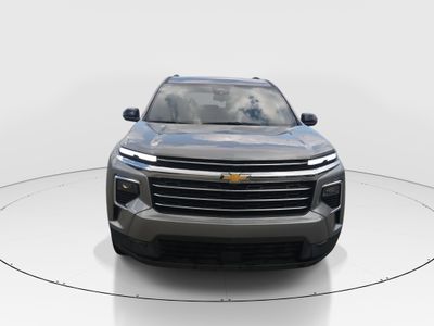 2025 Chevrolet Traverse - Photo 2