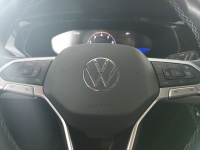 2024 Volkswagen Taos - Photo 12