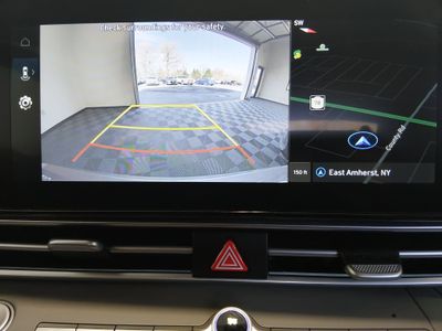 2024 Hyundai Elantra - Photo 16