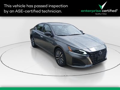 2024 Nissan Altima - Photo 1