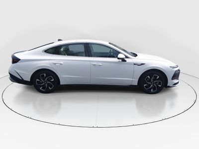 2024 Hyundai Sonata - Photo 8