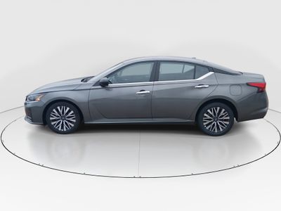 2025 Nissan Altima — interior view