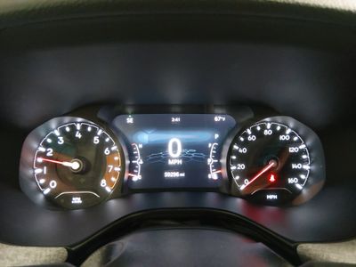 2024 Jeep Compass - Photo 14