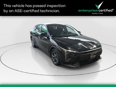 2025 Kia K4 - Photo 1