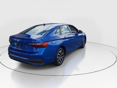 2024 Volkswagen Jetta - Photo 7