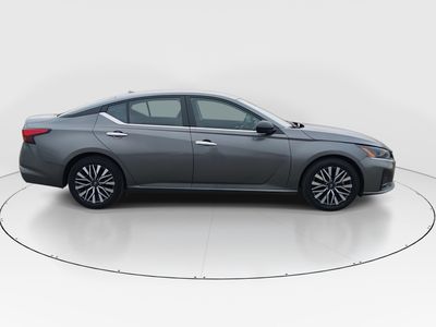 2024 Nissan Altima - Photo 8