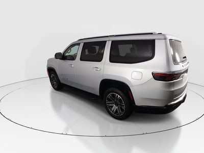 2024 Jeep Wagoneer - Photo 5