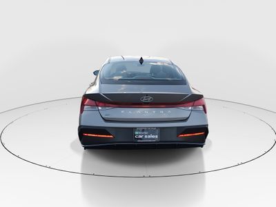 2024 Hyundai Elantra - Photo 6