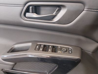 2025 Nissan Pathfinder — photo 19 view