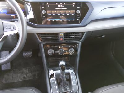 2024 Volkswagen Taos - Photo 20