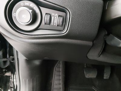 2023 Jeep Renegade - Photo 13