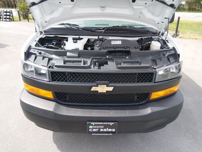 2023 Chevrolet Express Cargo Van - Photo 9
