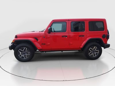 2025 Jeep Wrangler - Photo 4