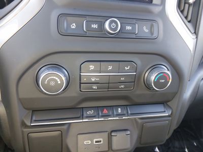 2021 Chevrolet Silverado 1500 - Photo 13