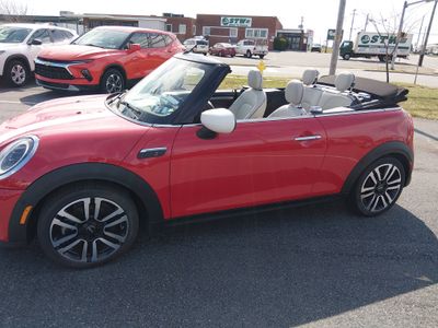 2023 MINI Convertible - Photo 21