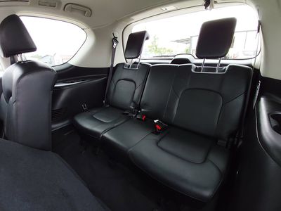 2020 Nissan Armada - Photo 17