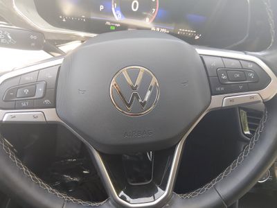 2024 Volkswagen Taos - Photo 22
