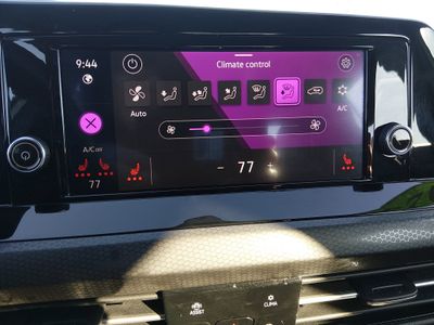2024 Volkswagen Golf GTI - Photo 18