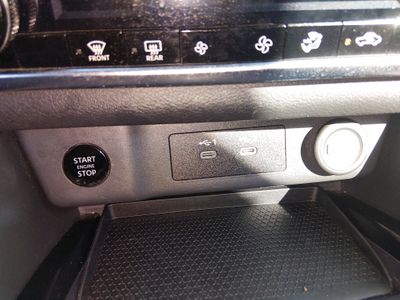 2024 Nissan Rogue - Photo 20