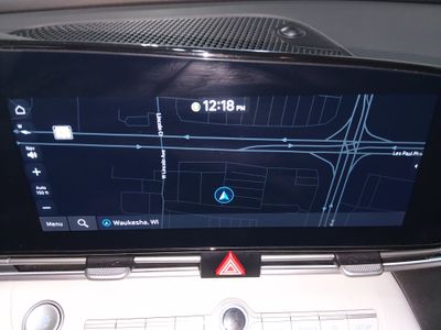 2024 Hyundai Elantra - Photo 17