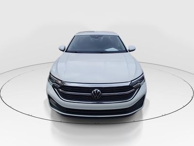 2024 Volkswagen Jetta - Photo 2