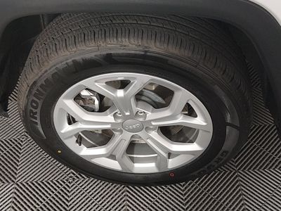 2024 Jeep Compass - Photo 10