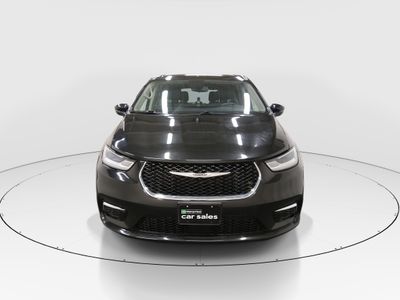 2023 Chrysler Pacifica - Photo 2