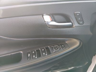 2023 Hyundai Santa Fe Plug-In Hybrid - Photo 19
