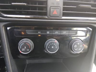 2024 Volkswagen Taos - Photo 20