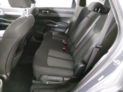 2023 Kia Sorento — photo 19 view
