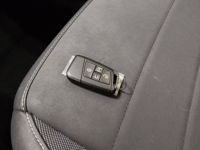 2024 Volkswagen Taos - Photo 15
