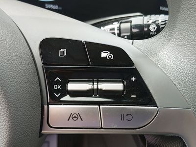 2024 Hyundai Elantra - Photo 19