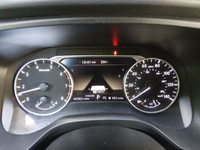 2024 Nissan Rogue — photo 14 view
