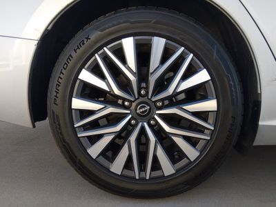 2024 Nissan Altima - Photo 10