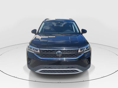 2024 Volkswagen Taos - Photo 2