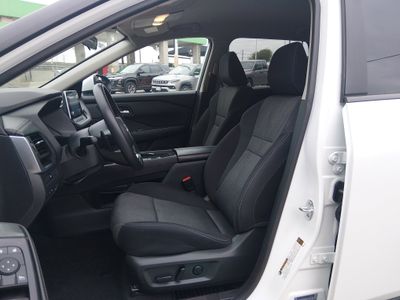 2024 Nissan Rogue - Photo 9