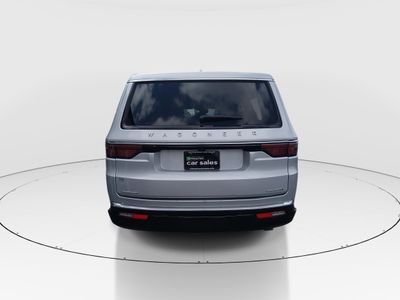2023 Jeep Wagoneer L - Photo 6