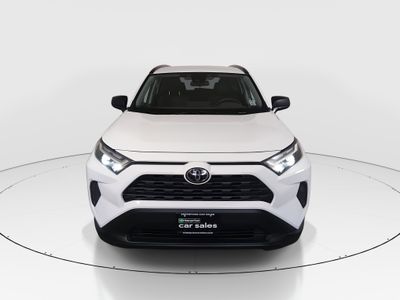 2025 Toyota RAV4 - Photo 2