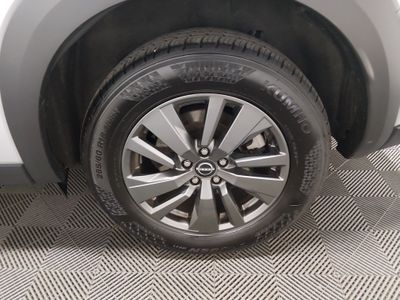 2024 Nissan Pathfinder — photo 10 view