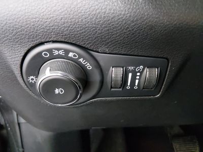 2024 Jeep Compass - Photo 13