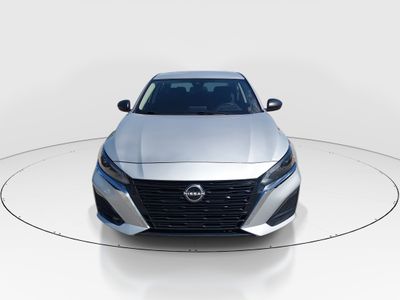 2024 Nissan Altima - Photo 2