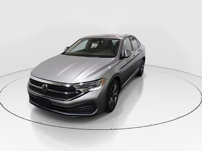 2024 Volkswagen Jetta - Photo 3