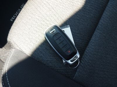 2025 Nissan Rogue - Photo 15