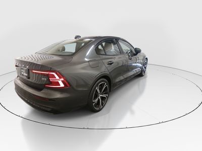 2024 Volvo S60 - Photo 7