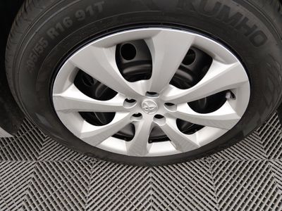 2024 Toyota Corolla - Photo 10